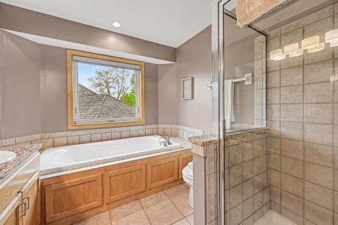 4517 Alicia Drive Inver Grove Heights MN 55077
