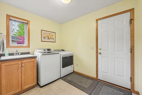 4517 Alicia Drive Inver Grove Heights MN 55077