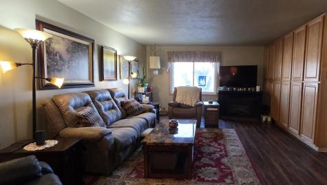 925 Riverview Drive Valley City ND 58072