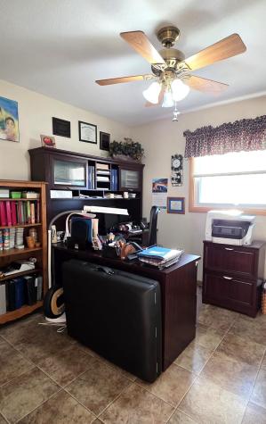 925 Riverview Drive Valley City ND 58072