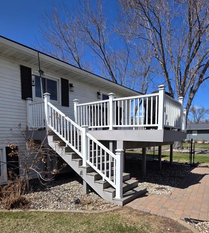 925 Riverview Drive Valley City ND 58072