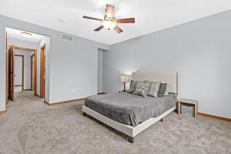 13915 Iris Avenue Rogers MN 55374