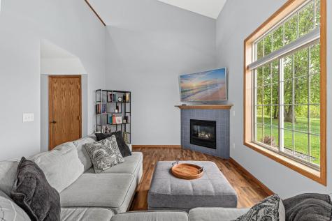 13915 Iris Avenue Rogers MN 55374