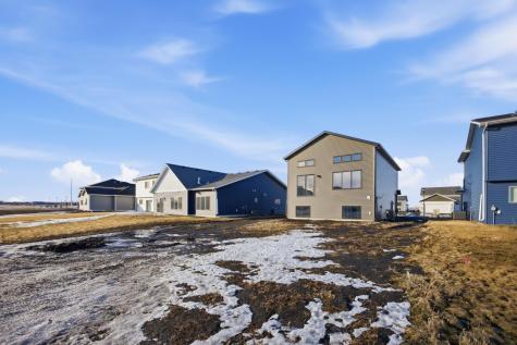 6264 86th Avenue S Horace ND 58047