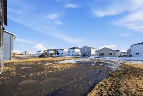 6264 86th Avenue S Horace ND 58047