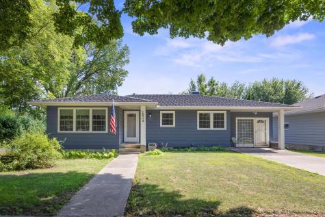 1028 13th Street E Glencoe MN 55336