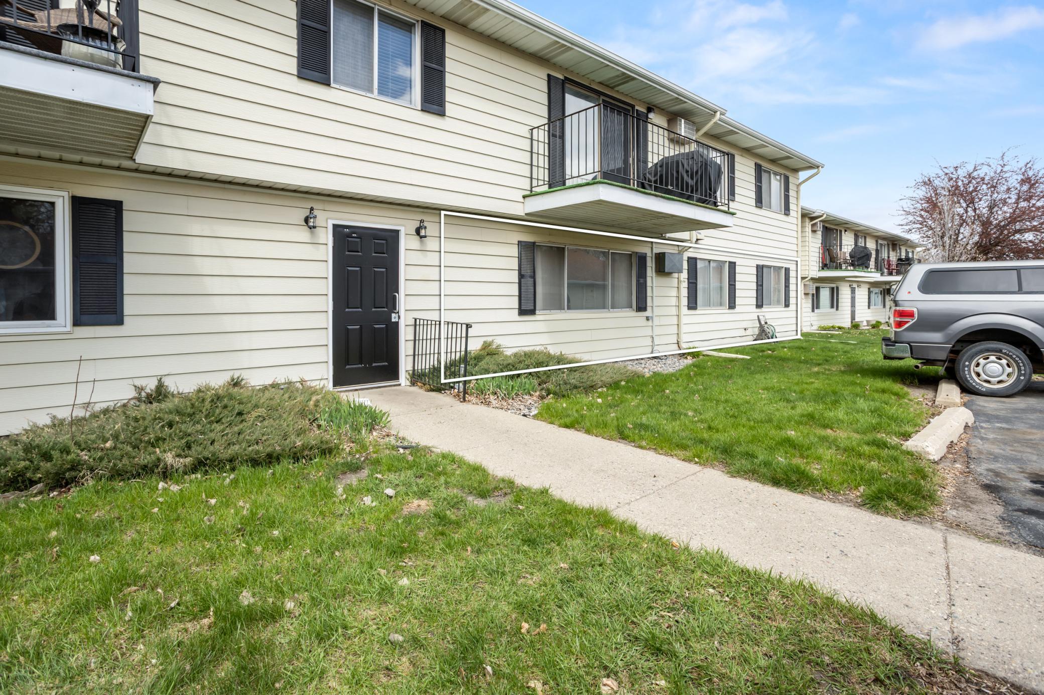 3301 Cherry Lane N Fargo ND 58102