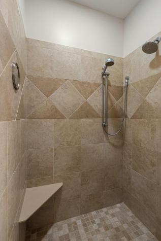 208 E Lake Street Waconia MN 55387