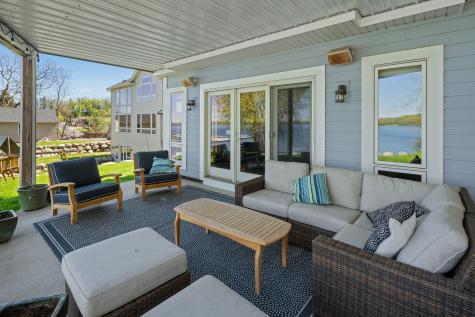 208 E Lake Street Waconia MN 55387