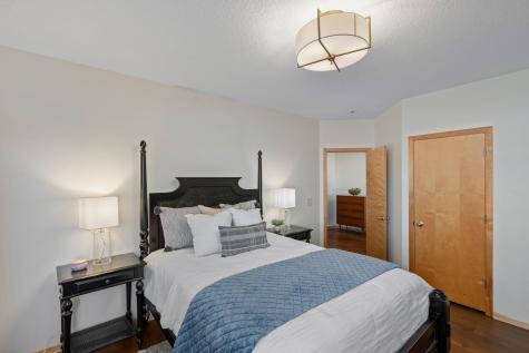 208 E Lake Street Waconia MN 55387