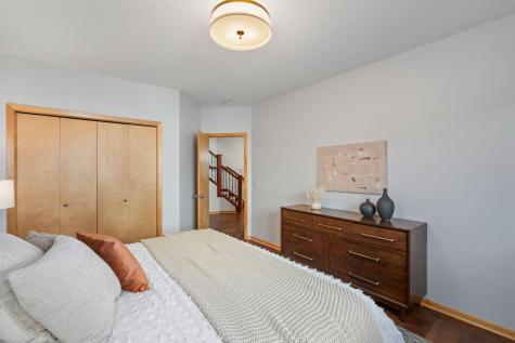 208 E Lake Street Waconia MN 55387