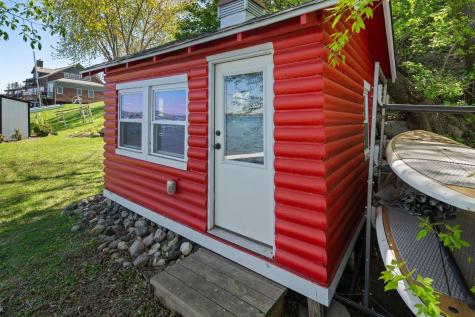 208 E Lake Street Waconia MN 55387