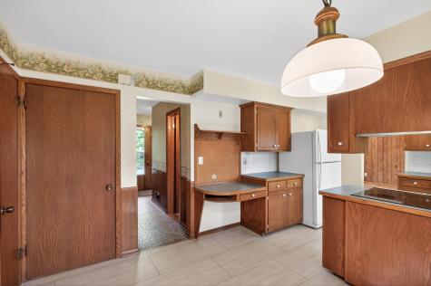 2431 Francis Street South Saint Paul MN 55075