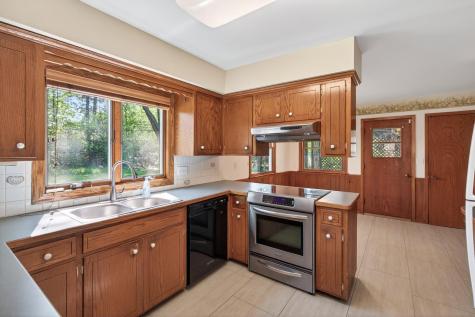 2431 Francis Street South Saint Paul MN 55075