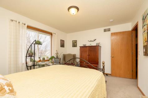 1507 Dublin Court Shakopee MN 55379