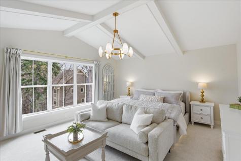 124 Chicago Avenue N Wayzata MN 55391
