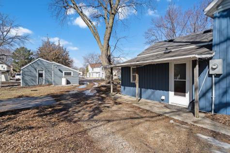 510 Monroe Street SE Hutchinson MN 55350
