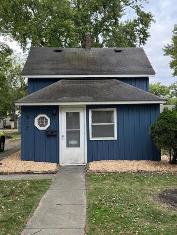 510 Monroe Street SE Hutchinson MN 55350