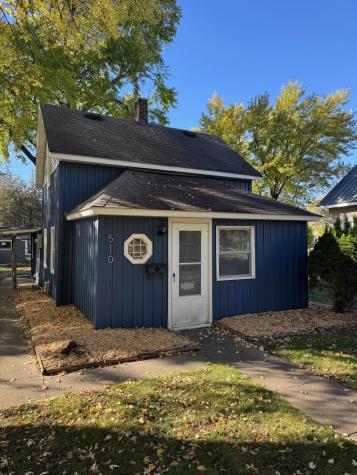 510 Monroe Street SE Hutchinson MN 55350