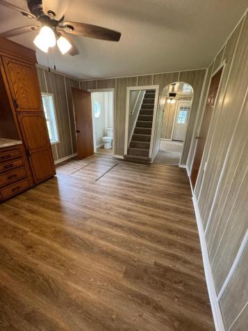 510 Monroe Street SE Hutchinson MN 55350