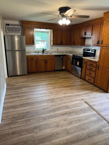 510 Monroe Street SE Hutchinson MN 55350