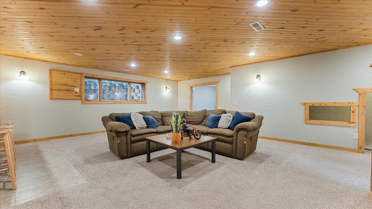 151 Bluffs Road NW Alexandria MN 56308