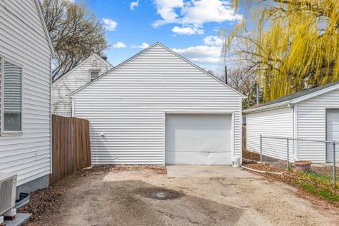 601 11th Street N Moorhead MN 56560
