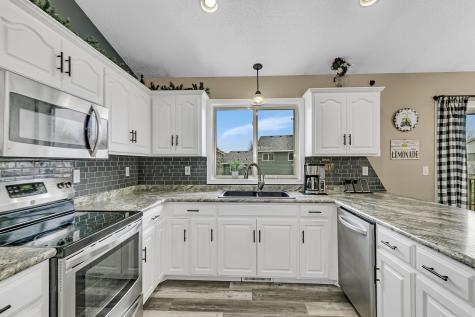 1017 4th Street N Sartell MN 56377