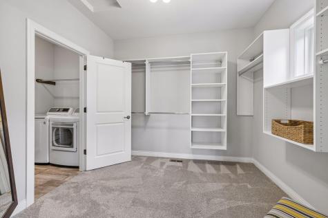 1984 Annika Drive N Lake Elmo MN 55042