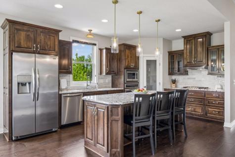 1984 Annika Drive N Lake Elmo MN 55042