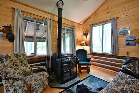 W3905 Leesome Lake Road Sarona WI 54870