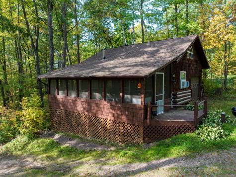 W3905 Leesome Lake Road Sarona WI 54870