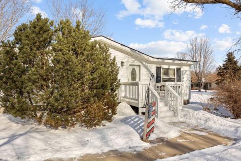 901 Sellards Drive Dassel MN 55325