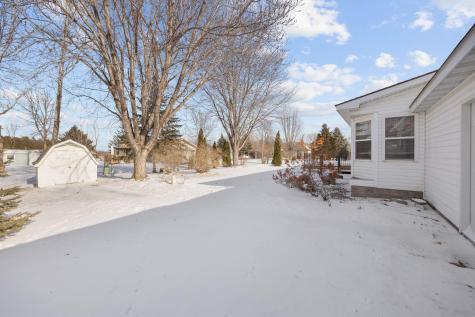 901 Sellards Drive Dassel MN 55325