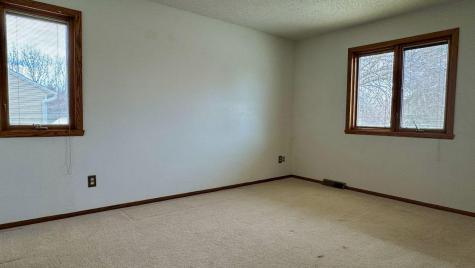 1751 23rd Street S Fargo ND 58103