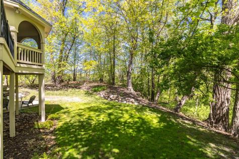 472 Vadnais Lake Drive Vadnais Heights MN 55127