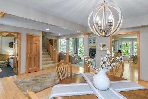 472 Vadnais Lake Drive Vadnais Heights MN 55127