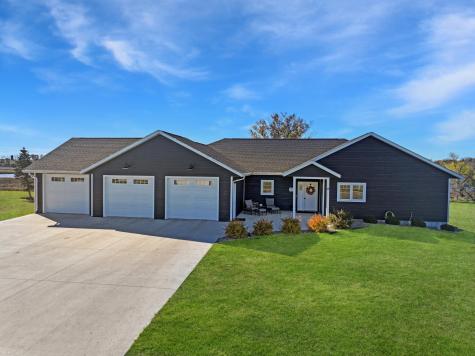 3010 Eastbay Avenue Balaton MN 56115