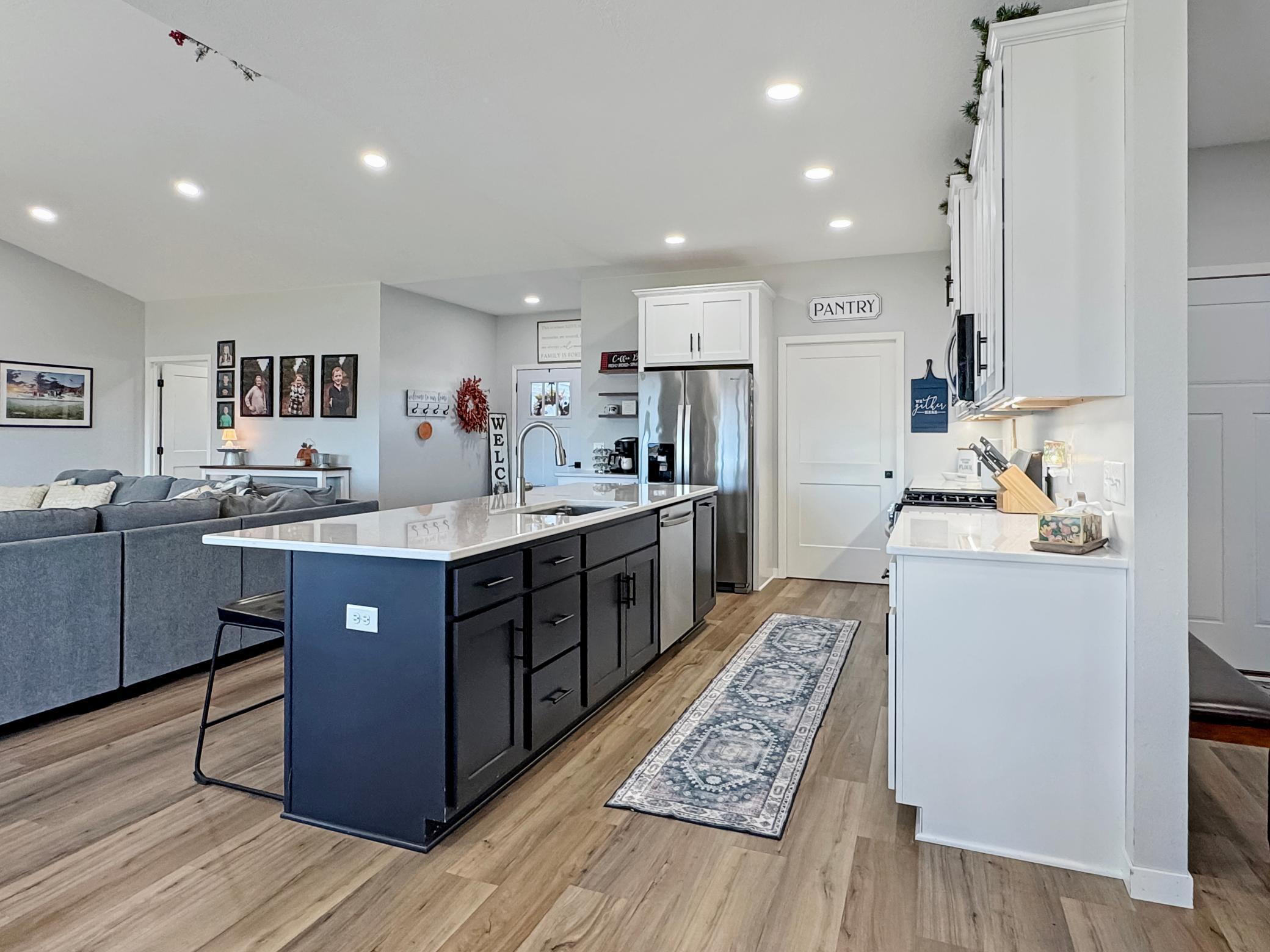 3010 Eastbay Avenue Balaton MN 56115