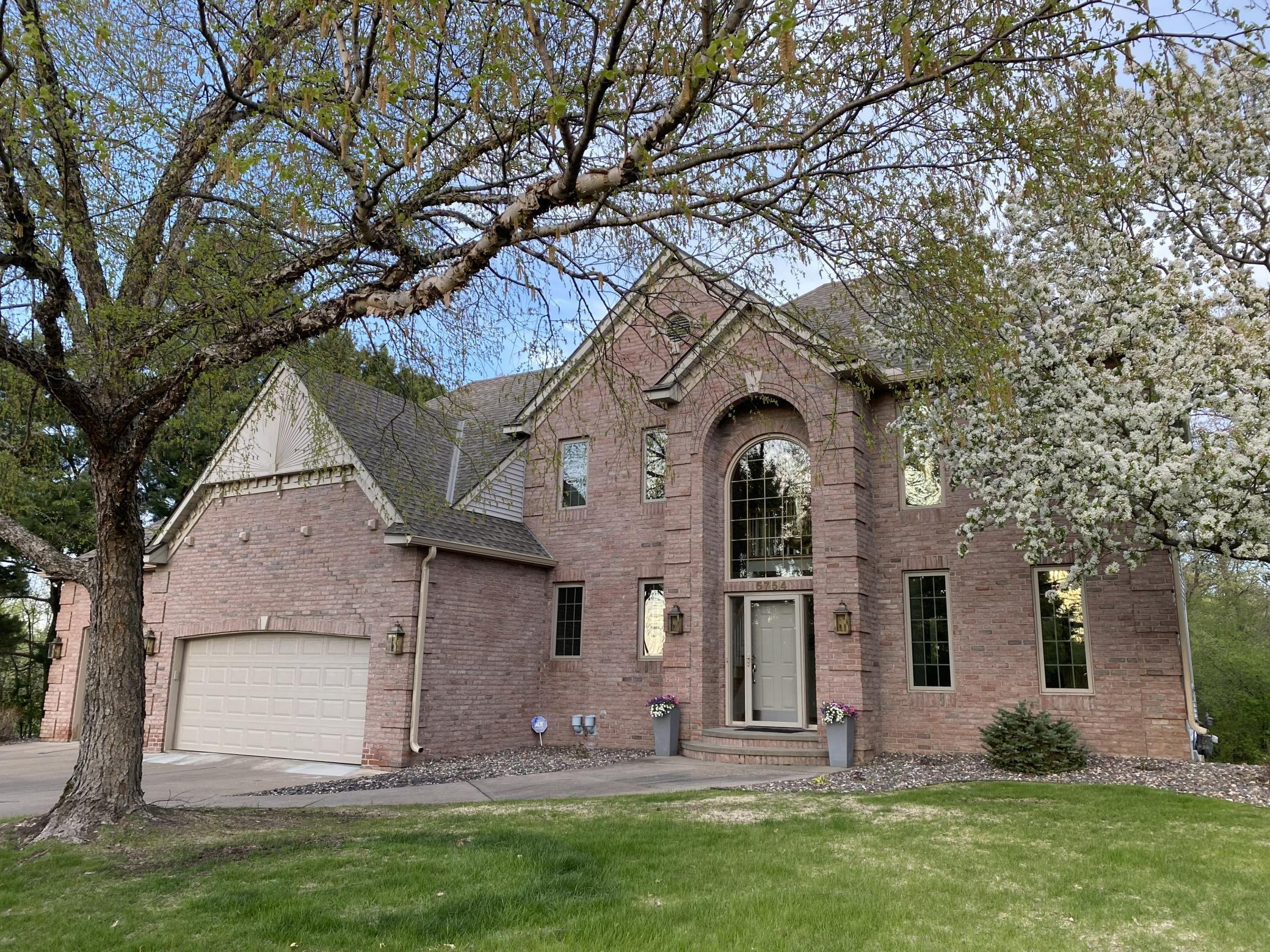 5754 Pond Drive Shoreview MN 55126