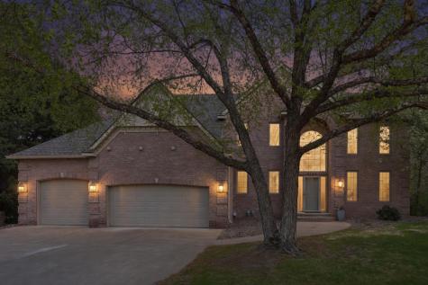 5754 Pond Drive Shoreview MN 55126