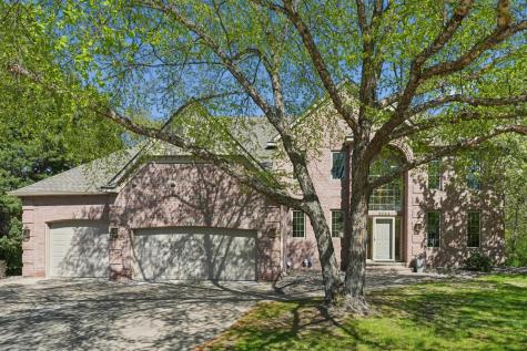5754 Pond Drive Shoreview MN 55126