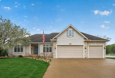 11312 Kenworth Lane Lakeville MN 55044