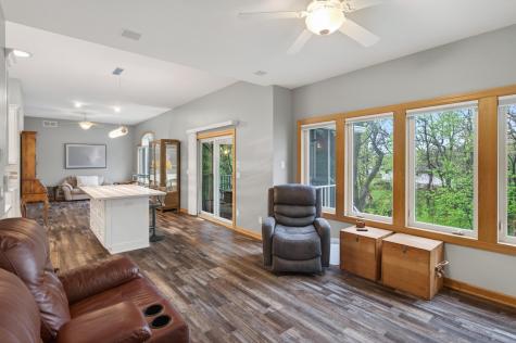 11312 Kenworth Lane Lakeville MN 55044