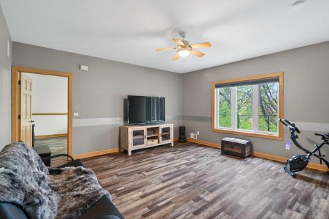 11312 Kenworth Lane Lakeville MN 55044