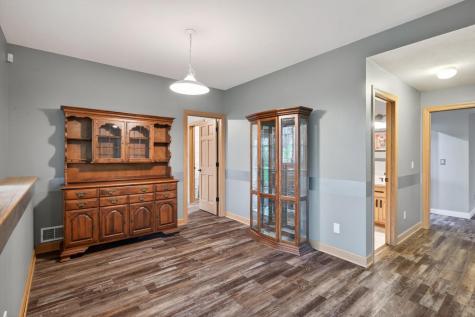 11312 Kenworth Lane Lakeville MN 55044