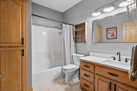 11312 Kenworth Lane Lakeville MN 55044