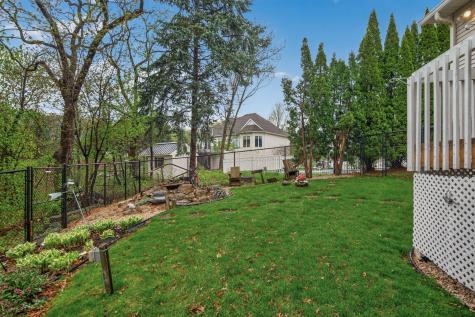 11312 Kenworth Lane Lakeville MN 55044