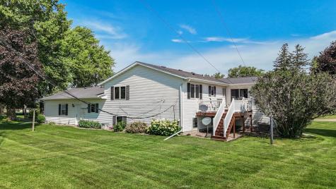 23781 County Road 10 Wabasha MN 55981