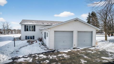 23781 County Road 10 Wabasha MN 55981